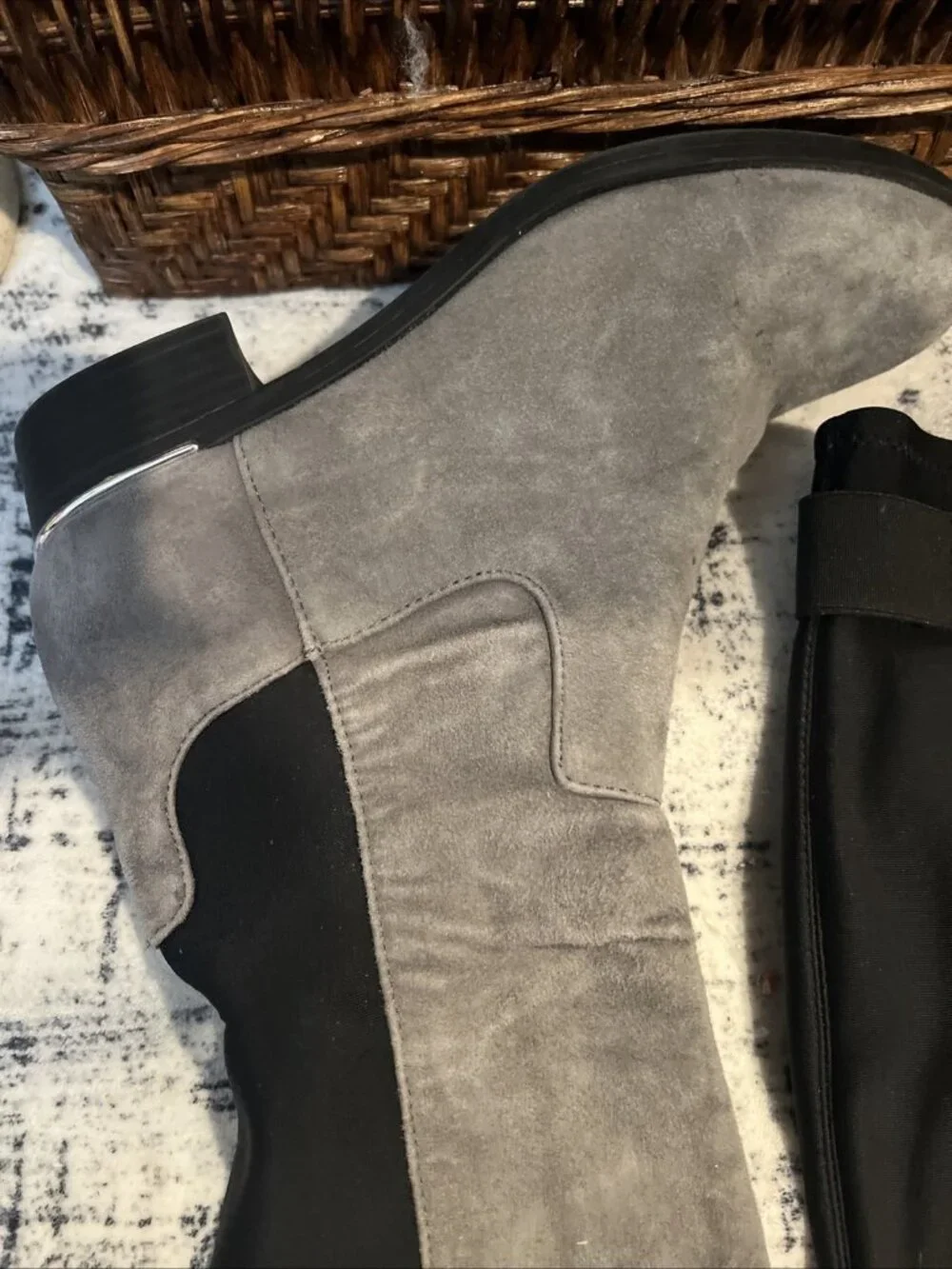 Calvin Klein Cylan Gray Faux Suede Stretch Panel Over Knee Boots 6.5 Women’s
